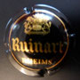 Marque : RUINART N° Lambert : 29 Couleur : Noir et Or  Description : Blason contenant un chevron un nuage, deux étoiles et un coeur surmonté par une couronne et tenu par deux lions    Emplacement : 096-04-04