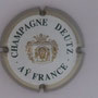 Marque : DEUTZ N° Lambert : 30b Couleur : Contour gris - vert et or rosé - strié Description : Armoiries tenue par deux lévriers  Emplacement : 