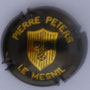 Marque : PETERS Pierre N° Lambert : 1 Couleur : Noir et Or Description : Nom de la marque au-dessus d'armoiries  Emplacement : 