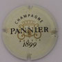 Marque : PANNIER N° Lambert : 45 Couleur : Fond crème pâle Description : Nom de la marque sur blason dans lequel se trouve un homme  Emplacement : 
