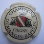 Marque :  DUMANGIN - RAFFLIN N° Lambert : 1 Couleur :  crème Description : Blason soutenu par deux grappes de raisin et surmonté d'une couronne  Emplacement : 046-01-03