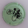 Marque : PELLETIER Jean-Michel N° Lambert : 23d Couleur : Fond vert, dessin noir Description : Cycliste - signature et nom de la marque Emplacement : 