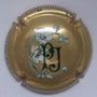 Marque : PERRIER - JOUET N° Lambert : 64a Couleur : Or, Grand brut. Fleurs vert et blanc au verso Description : Nom de la marque et fleurs roses  Emplacement : 