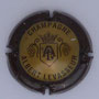 Marque : LEVASSEUR Albert N° Lambert : 5 Couleur : Contour noir Description : Blason couronné, soutenu par deux grappes de raisins  Emplacement : 