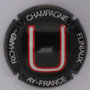 Marque : RICHARD - FLINIAUX N° Lambert : 14m Couleur : Fond noir, lettre rouge et blanche Description : lettres U - nom de la marque  Emplacement : 