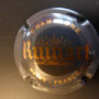 Marque : RUINART N° Lambert : 46 Couleur : Gris foncé et Or.  Description : Nom de la marque sur un blason couronné  Emplacement : 096-06-03