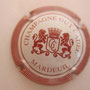 Marque : CADEL Guy N° Lambert : 1 Couleur : Or et bordeaux, striée Blason entouré de deux lions  Emplacement : 020-01-01