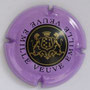 Marque : EMILLE (veuve) N° Lambert : 7 Couleur : Violet, noir et or Description : Blason soutenu par deux lions dans un cercle noir  Emplacement : 