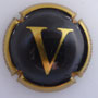 Marque : BAROVILLE N° Lambert : 3d Couleur : Noir et Or Description : Lettre "V" - nom de la marque sur le pourtour Emplacement :