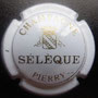 Marque :  SELEQUE N° Lambert : 1 Couleur : Blanc Description : Blason Champagne couronné au-dessus du nom de la marque  Emplacement : 