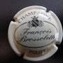 çois N° Lambert : 1 Couleur : Crème et or Description : Nom du producteur dans un cartouche surmonté d'armoiries  Emplacement : 018-01-03