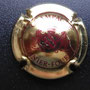 Marque :  MOI/NIER - FOURNY N° Lambert : 11 Couleur :  Or et bordeaux Description : Blason champagne   couronné et soutenu par deux   chevaliers  Emplacement : 