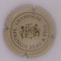 Marque : MIGNON Père & fils N° Lambert : 5 Couleur : Gris, Crème et noir Description : Blason contenant les lettres PMF surmonté d'une couronne château et tenu par deux lions  Emplacement : 