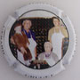 Marque : GRUGET Bernard N° Lambert : 12 Couleur : Contour blanc Description : Groupe de personnes - nom de la marque  Emplacement : 