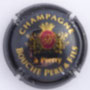 Marque : BOUCHE P & F N° Lambert : 2a Couleur : Fond noir, rose et rouge Description : Initiales dans un ovale couronné - nom de la marque  Emplacement : 