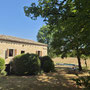 Maison de vacances piscine privative La Chevalière entourée d'arbres et de nature dans le Lot