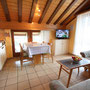 kitchen and living room Ferienhaus-Apartment Golf Saas-Fee