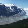 声が出ないほど素晴らしい景色のサスカチュワン氷河。歩かないと出会えない、何度でも行きたい素晴らしい場所。