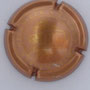Marque : PIPER-HEIDSIECK N° Lambert : 109 Couleur : Rosé pâle et or Description : Blason contenant des hiéroglyphes surmonté d'un heaume  Emplacement :9