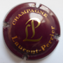 Marque : LAURENT - PERRIER  N° Lambert : 47a Couleur : Violet foncé et or - lettres épaisses Description : Lettres LP sans écusson   Emplacement : 068-07-04 