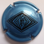 Marque : HAMM N° Lambert : 14 foncé Couleur : Bleu métallisé et noir Description : Losange horizontal Emplacement : 