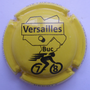 Marque : DECOTY N° Lambert : 62c Couleur : Fond jaune, noir Description : Cycliste Versailles - Buc - Nom de la marque Emplacement : 