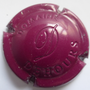 Marque : DEHOURS N° Lambert : 28g Couleur : Estampée lie de vin Description : Lettre D stylisée et nom de la marque Emplacement : 