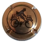 Marque : MACQUART & BRUYEN N° Lambert : 1 Couleur : Bronze et marron Description : Livreur à vélo - Nom de la marque Emplacement : 
