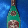 Pin's Mignon Pierre