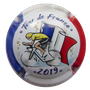 Marque : ROUYER Philippe N° Lambert : 115 Couleur : Polychrome, contour drapeau français Description : Maillot jaune TDF 2019 - nom de la marque Emplacement : 