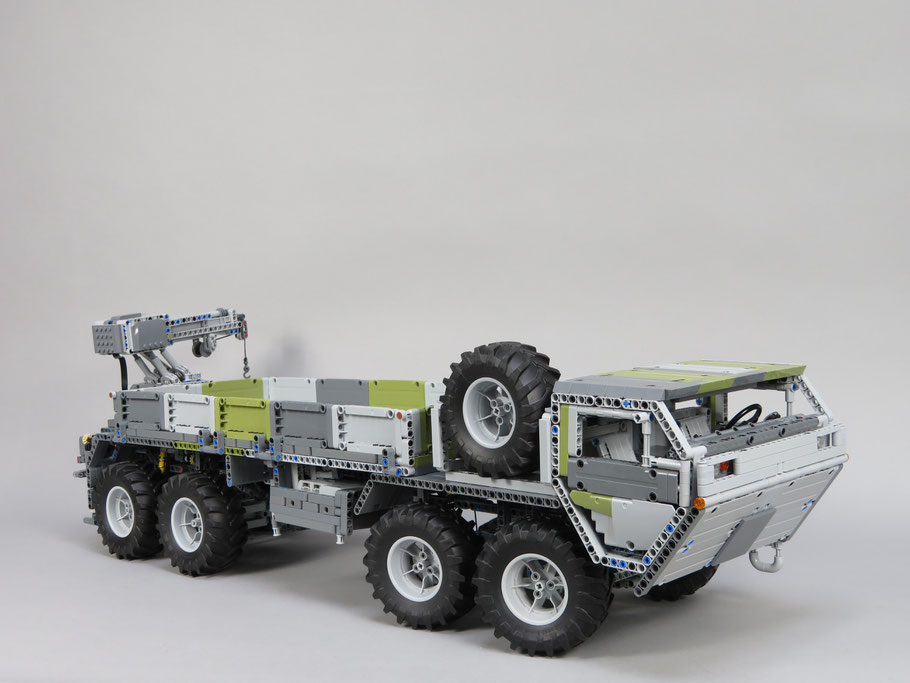 Lego technic 8x8 truck sale