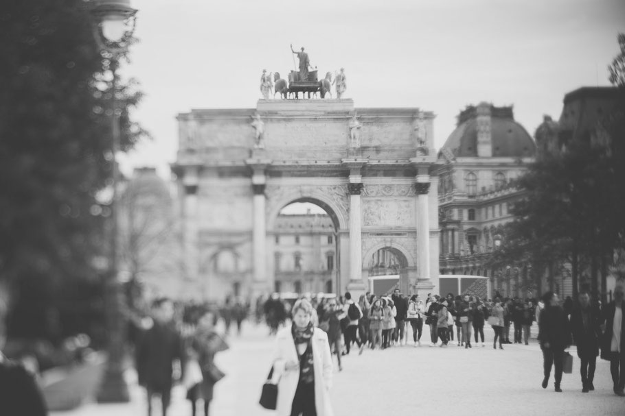 samtweissundbling Hochzeitsfotografie Paris Frankreich Louvre Travel Reise Anna-Sophie Rönsch