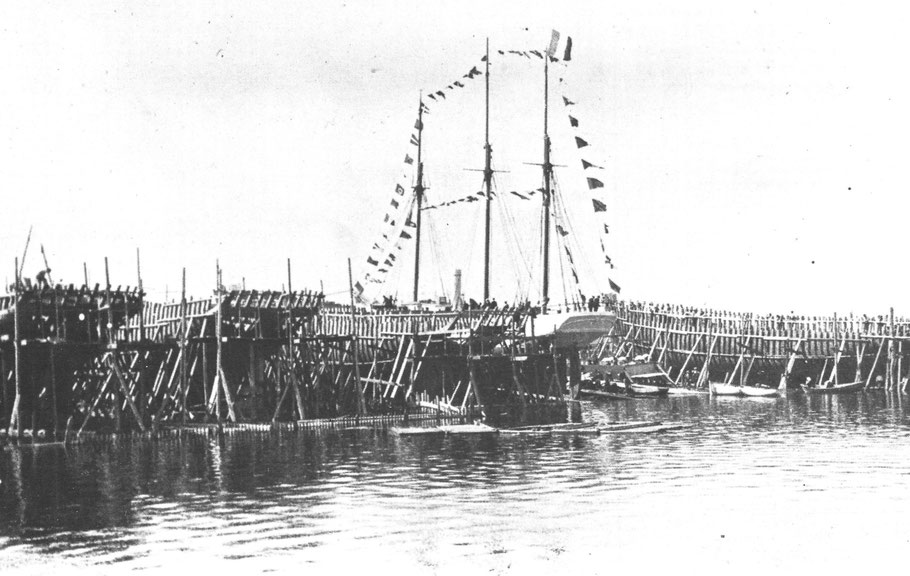 Le 27 juin 1903, le Français est prêt à être lancer à la pleine mer au Société des chantiers et constructions navales de Saint-Malo, l’activité du chantier Gautier est à son apogée, 4 navires sont en membrures   