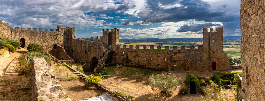Castello di Montecchio Vesponi