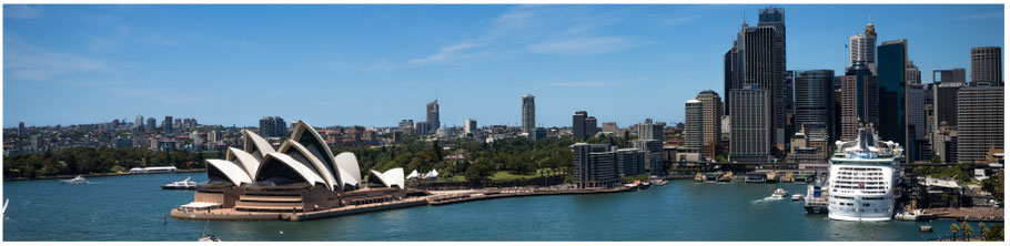 Harbour Bridge, Überquerung der Harbour Bridge, Sydney Opera