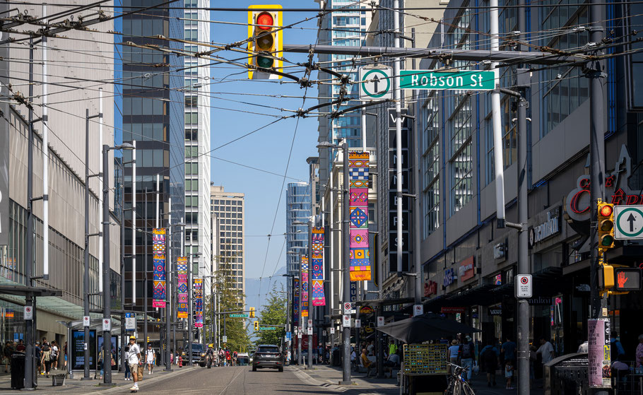 Granville Street, Vancouver, Downtown Vancouver, Robson Street Vancouver