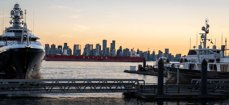 Vancouver, North Vancouver, Vancouver Skyline, Lonesdale Quay Vancouver