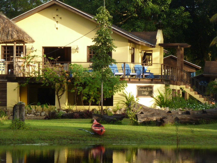 Crooked Tree Lodge