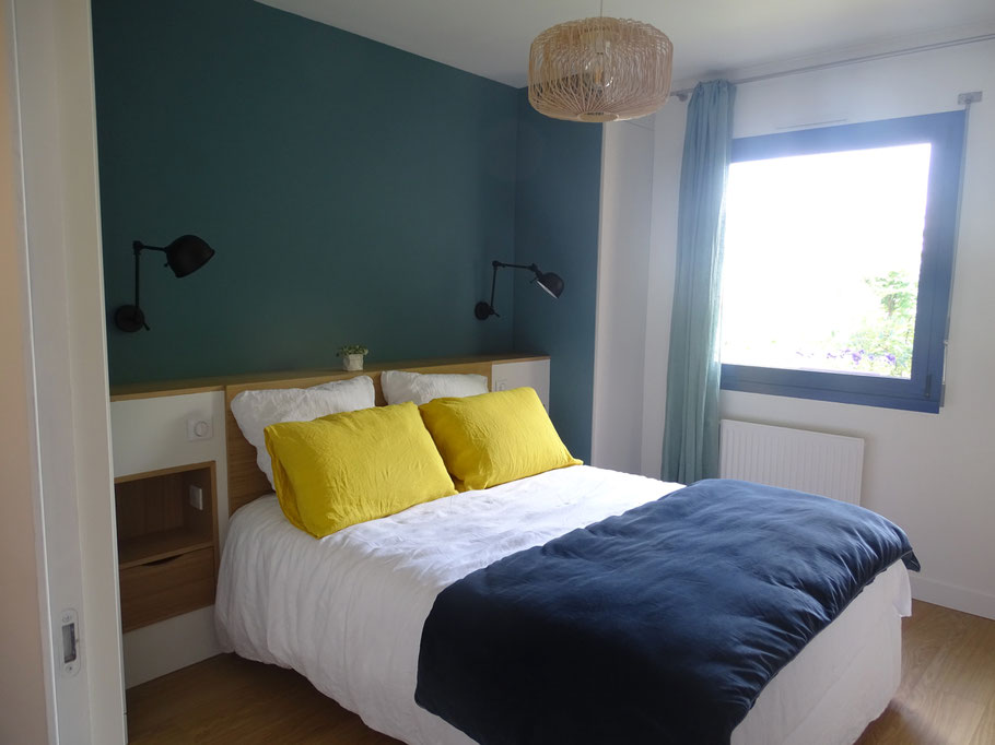 Architecture interieure decoration agencement la maison 17 quimper finistere  mobilier sur mesure tête de lit dressing rangement salle de bain suite parentale verrière chambre 
