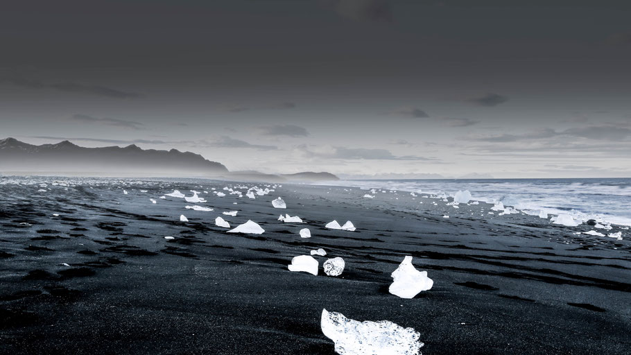 Diamantstrand im Süden der Insel. © Cassie Boca auf Unsplash.