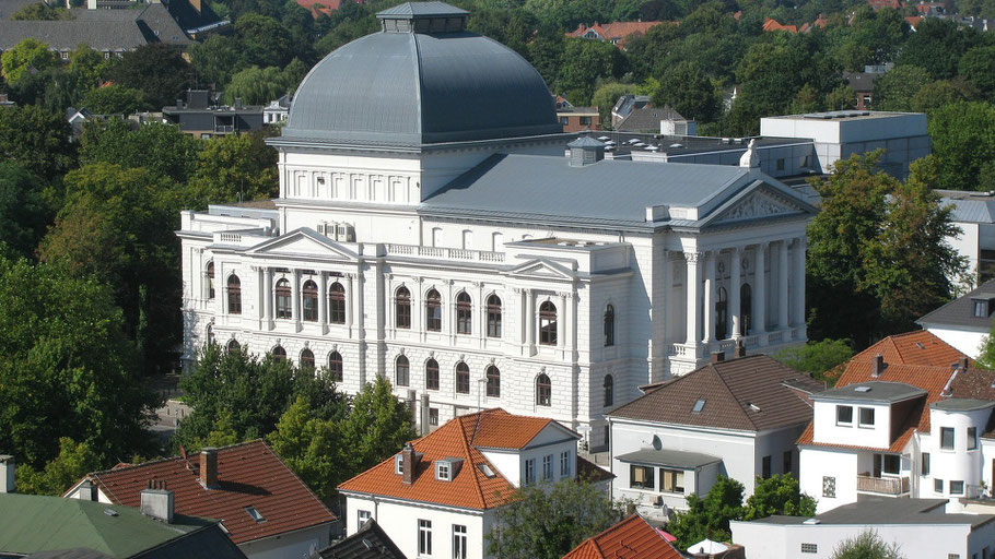 Luftaufnahme der Oldenburger Innenstadt mit Blick auf das Staatstheater. Bild von Pixabay.