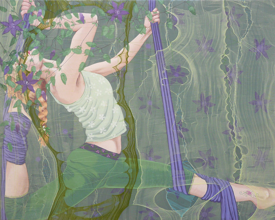 Peinture et collants textiles représentant une danseuse de tissu aérien en suspension dans un décor végétal de clématites. Fils, feuillages et mouvement du corps tissent un dialogue entre légèreté, tension et enracinement. Une œuvre hybride et organique. 