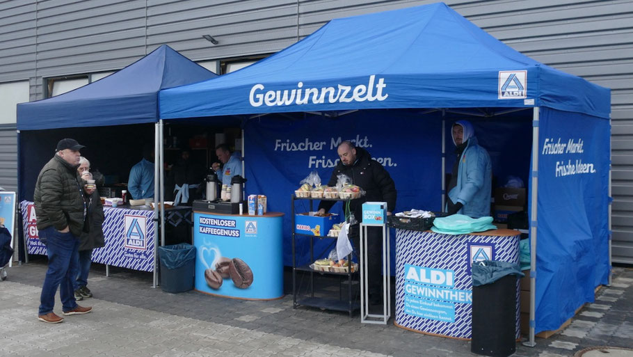 Zum Start warteten spezielle Aktionen auf die Kunden