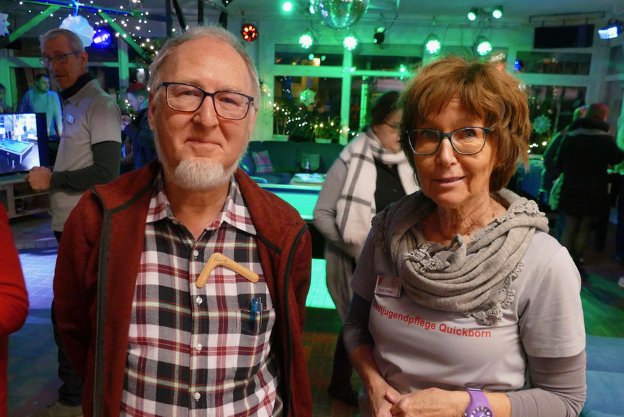 Gerd-Jürgen Ludwig, der zuvor schon Mitglied der Ev. Teestube war, engagierte sich von Anfang an im Haus der Jugend, brachte die Zeitschrift „Die Trommel" heraus und leitete die Schacharbeitsgemeinschaft