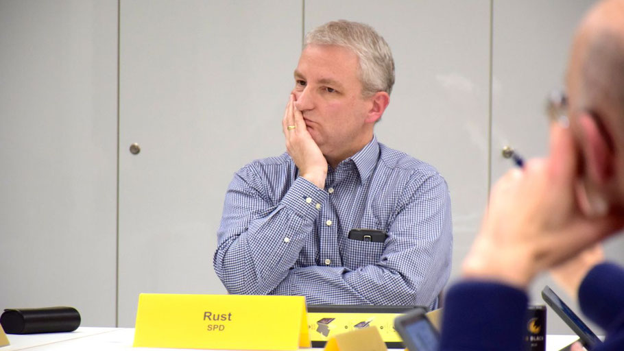 Ausschussvorsitzender Dirk Rust (SPD)