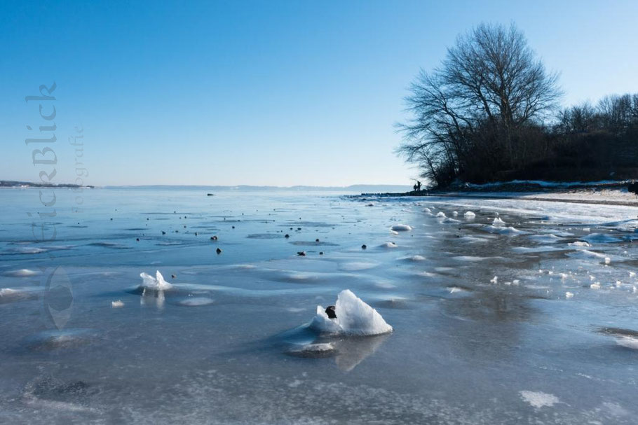 Eis auf der Flensburger Förde bei Sonnenschein