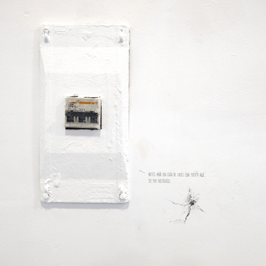 [WO/D] Intervención a grafito sobre pared.
