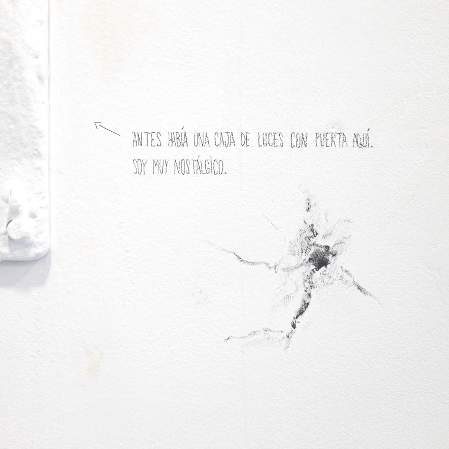 [WO/D] Intervención a grafito sobre pared.