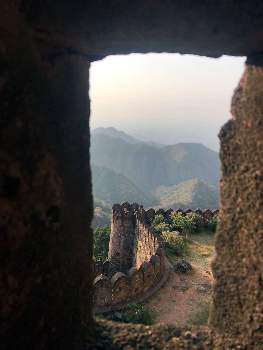 Ausblick vom Kumbhalgarh Fort