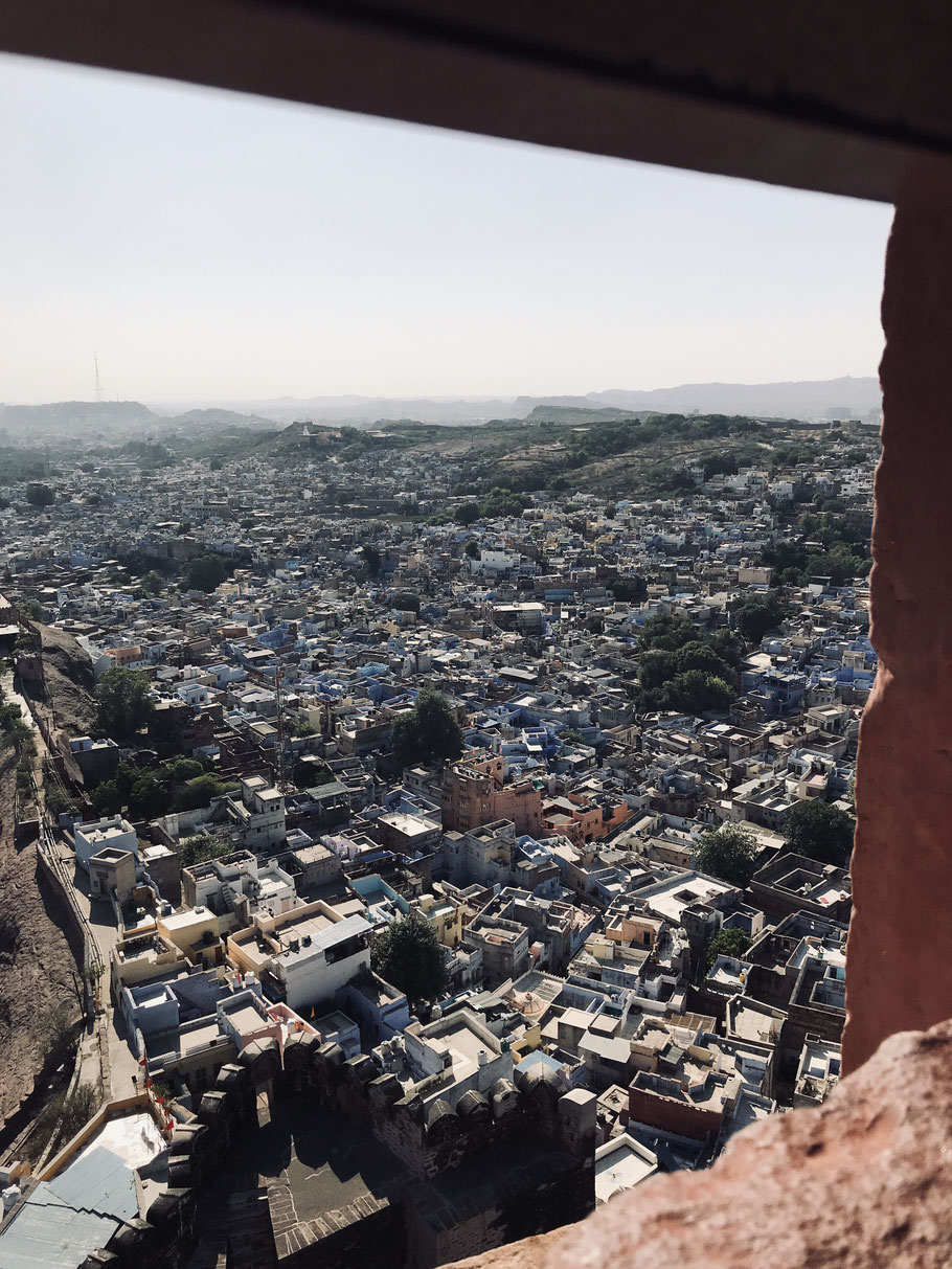 Blick auf die blaue Stadt